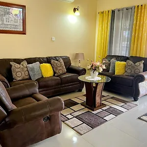  Holiday home L&v Paradise Vacation With Pool And Gym