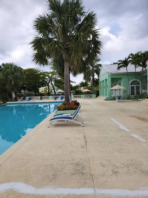 Modern Luxury 2-Bedroom 2.5-Bathroom Townhouse Negril