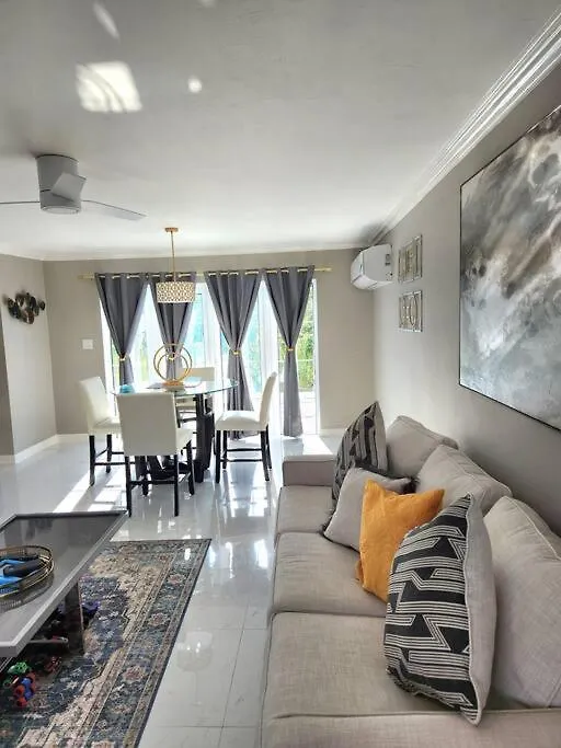 Modern Luxury 2-Bedroom 2.5-Bathroom Townhouse Negril