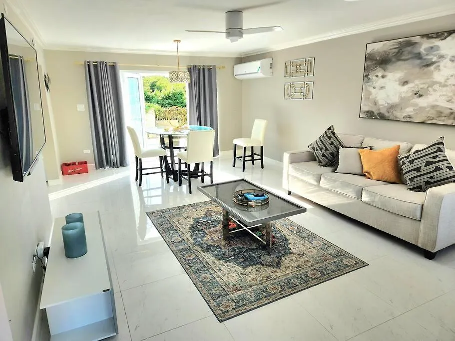 Modern Luxury 2-Bedroom 2.5-Bathroom Townhouse Negril