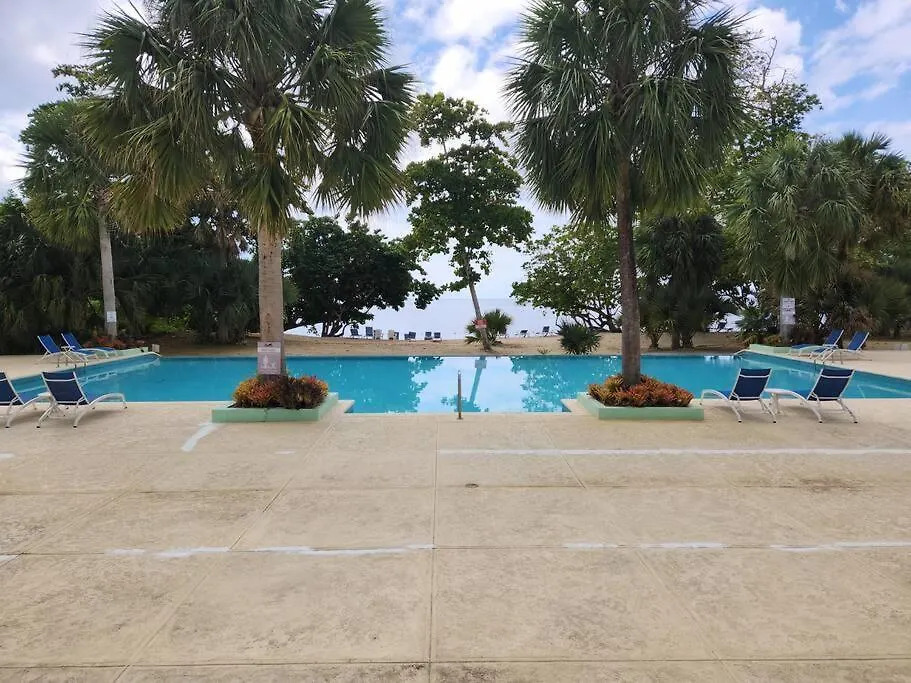 Modern Luxury 2-Bedroom 2.5-Bathroom Townhouse Negril 0*,